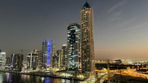 Beautiful 1 Bedroom with Canal View in Zada Tower